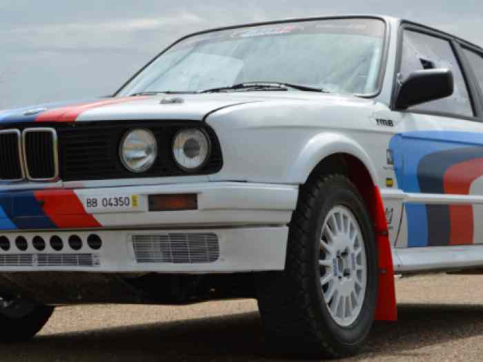 BMW e30 325IX a course 4