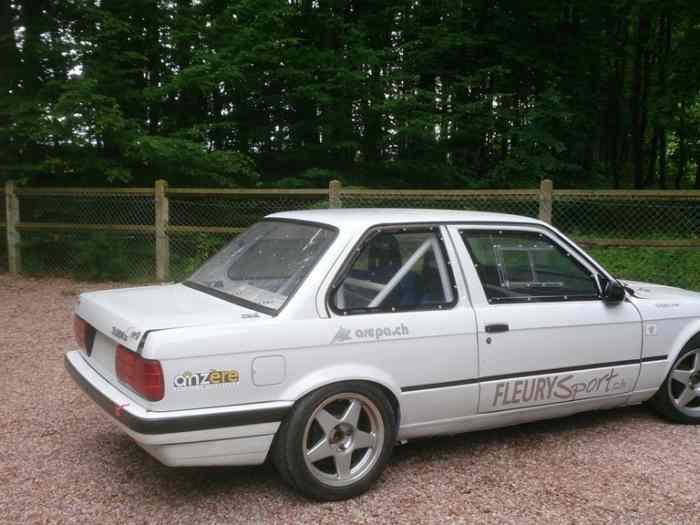Caisse BMW   e30  serie 3    piste , circuit , course 1