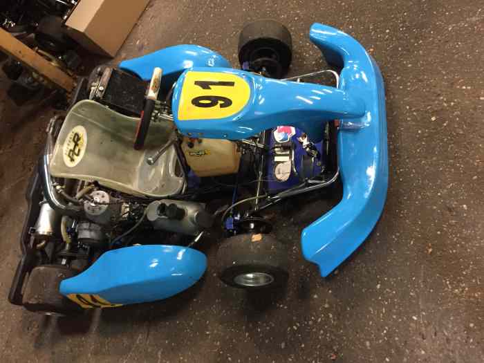 Karting 125 à boite tmk9 châssis PCR