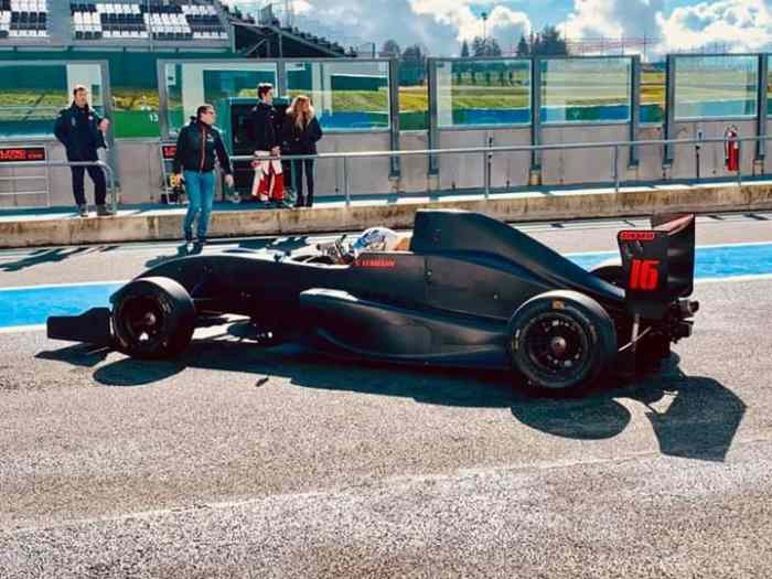 Formule Renault 2.0 2