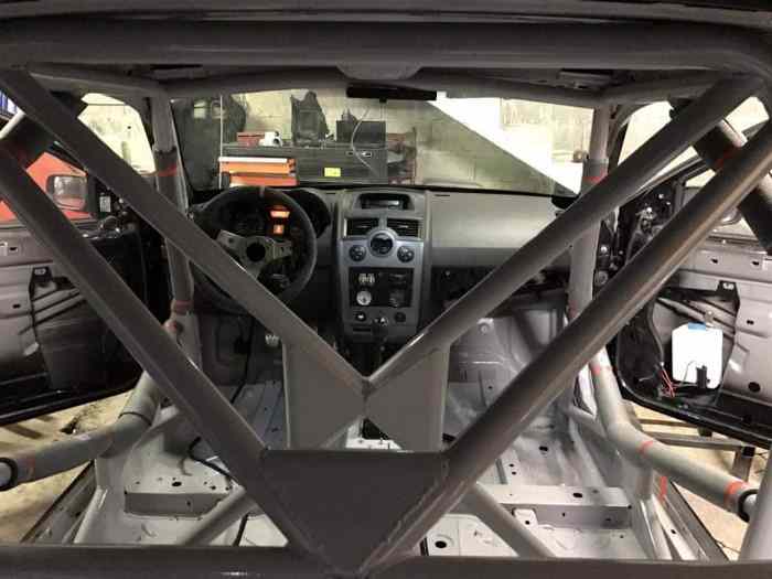 caisse megane 2 rs arceau soudé 2