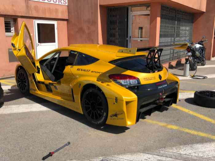 MEGANE TROPHY V6 3.5L EVO 400CV SIEGE PASSAGER BOITE SADEV NEUVE 5