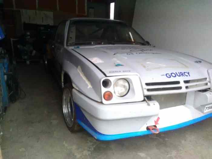 Opel Manta kit 400 entiere ou en piece...