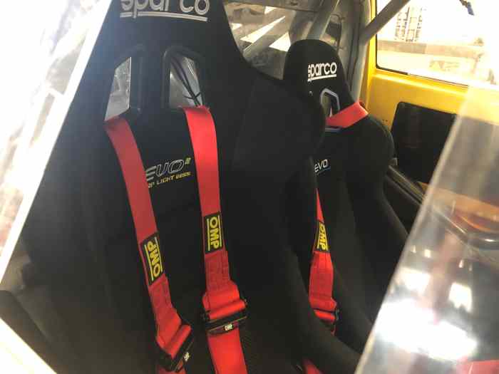 MEGANE TROPHY V6 3.5L EVO 400CV SIEGE PASSAGER BOITE SADEV NEUVE 4