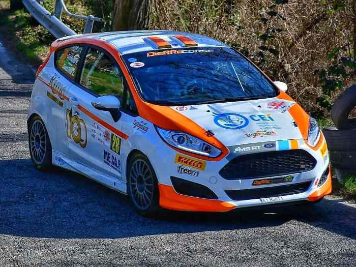 Fiesta R2T M-Sport 2018 (180 cv) 3