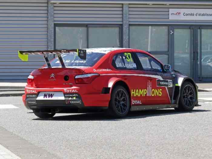 2015 – Citroën C Elysée WTCC (championne du monde) 1