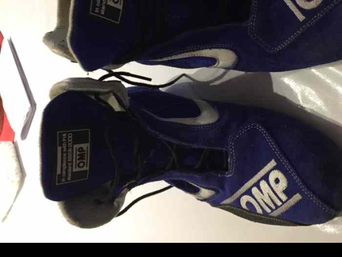 Vend chaussures omp homologué 42
