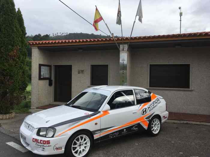 Hyundai accent ex oficial 0