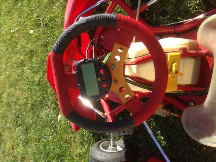 Karting 125 cc 2 temps moteur rotax demarrage électrique frein hydrolique 0