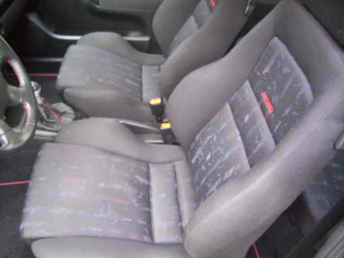 Superbe Golf 3 GTI 20th anniversaire 73500 kms certifiés 3