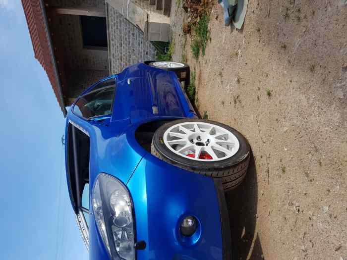 Clio 3 rs n3 a finir ou f2 3