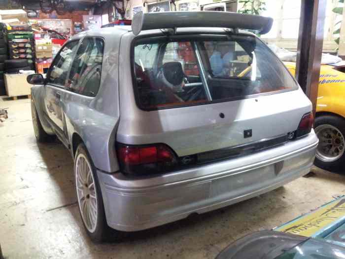 JE VENDS MA  DERNIERE VRAIE CLIO KIT CAR MONTEE NEUVE DANS NOS ATELIERS LA N°57 K 33 1