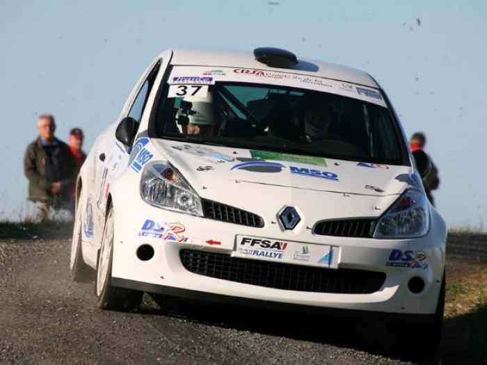 LOCATION 2 CLIO R3 MAX 250 DSR RACING 2