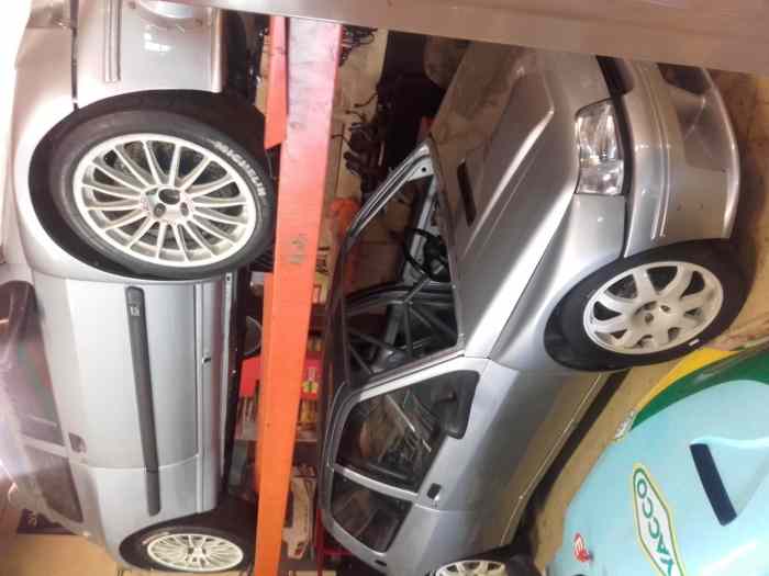 JE VENDS MA  DERNIERE VRAIE CLIO KIT CAR MONTEE NEUVE DANS NOS ATELIERS LA N°57 K 33 5