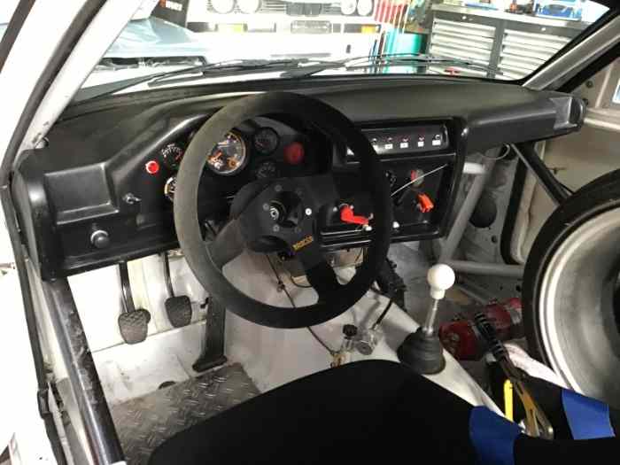 Caisse BMW   e30  serie 3    piste , circuit , course 2