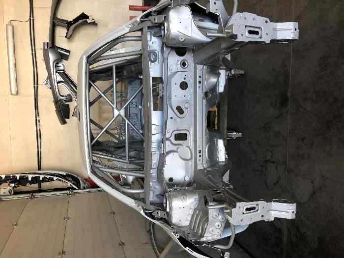 CAISSE  NEUVE  CLIO  4 R3T     ET     PIECES NEUVES 1