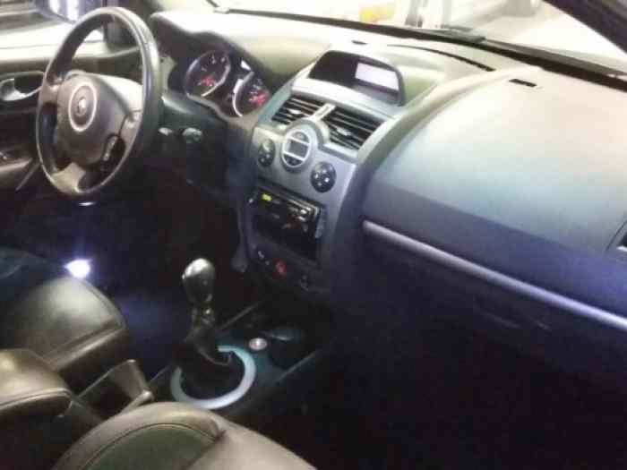 RENAULT MEGANE 2 RS Dci 175 LUXE 2