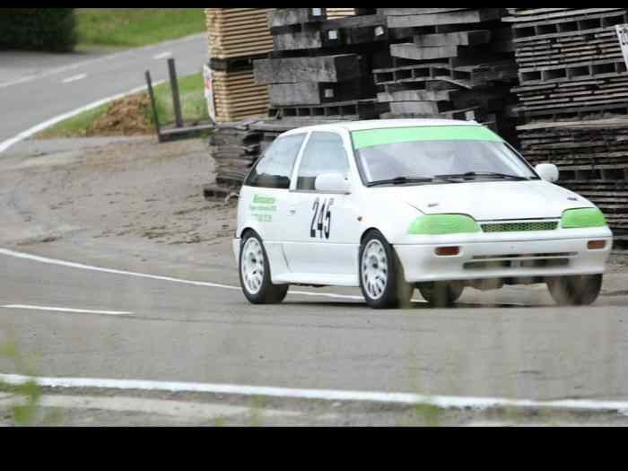 Suzuki swift 1300 gti..  prix négociable!