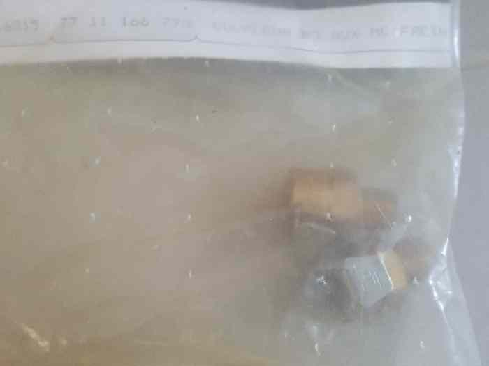 A Vendre pièces neuve et occasion    FR 2013 5