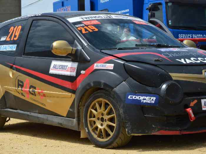 A LOUER TWINGO R1 RALLYCROSS