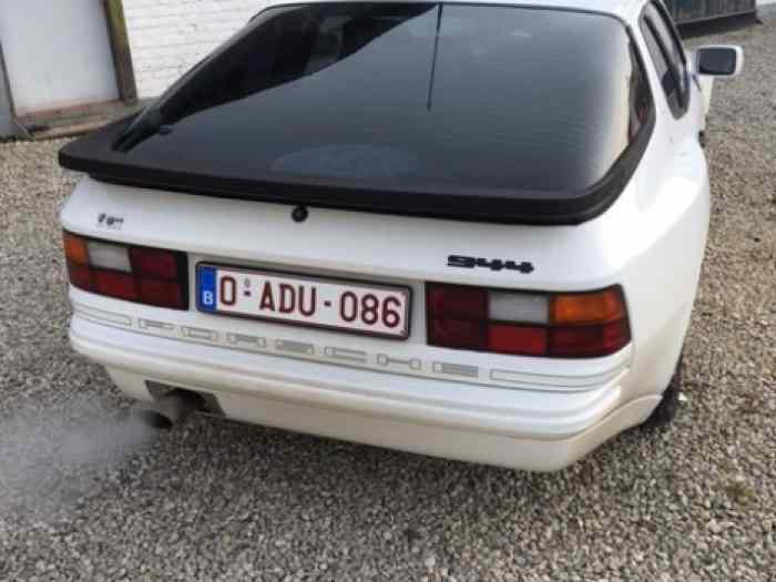 Porsche 944 péparée régularité. – photo 2 sur 4