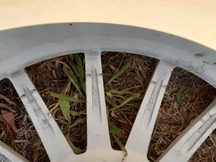 4 Jantes Alu compétition 18x8 / 4 trous. 2