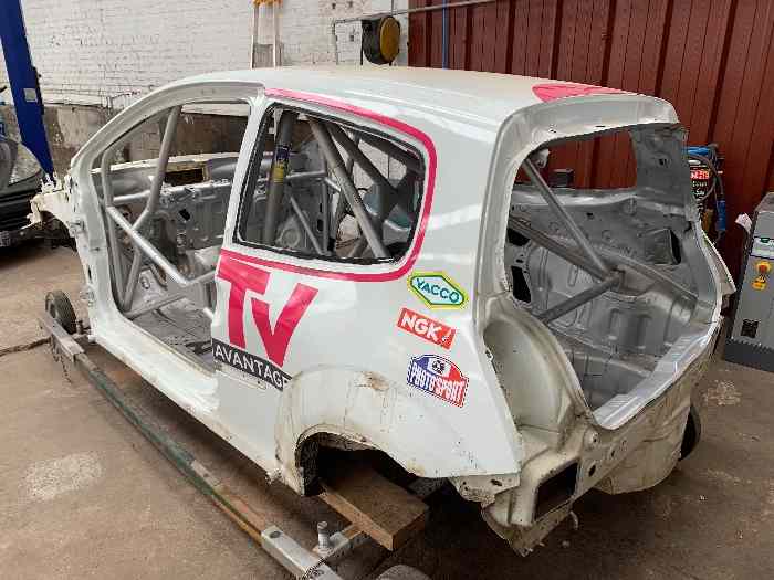 Caisse Twingo R2 Evo à refaire 0