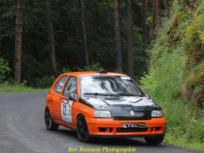 Clio a7k ou f2000 0