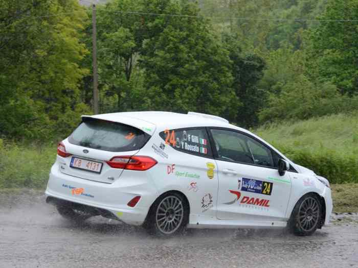 Nouveau Ford Fiesta R2T location MK8 200cv 3