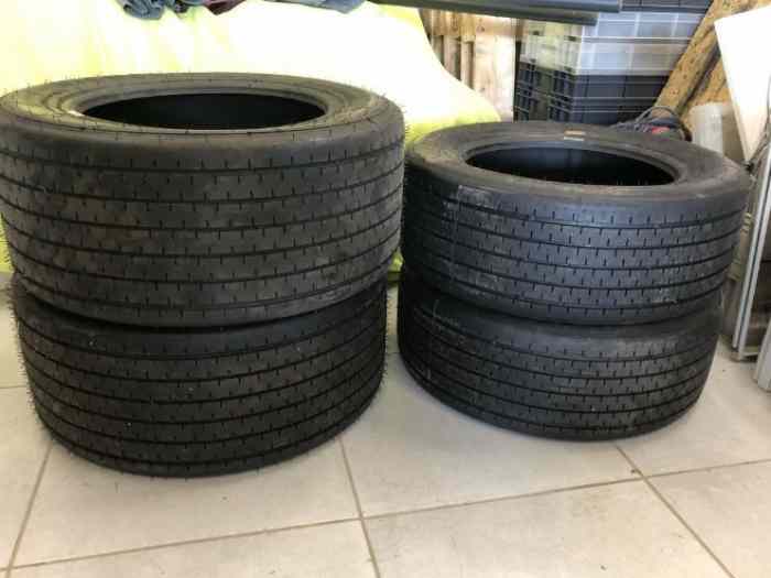 Pneus Michelin collection TB15 0