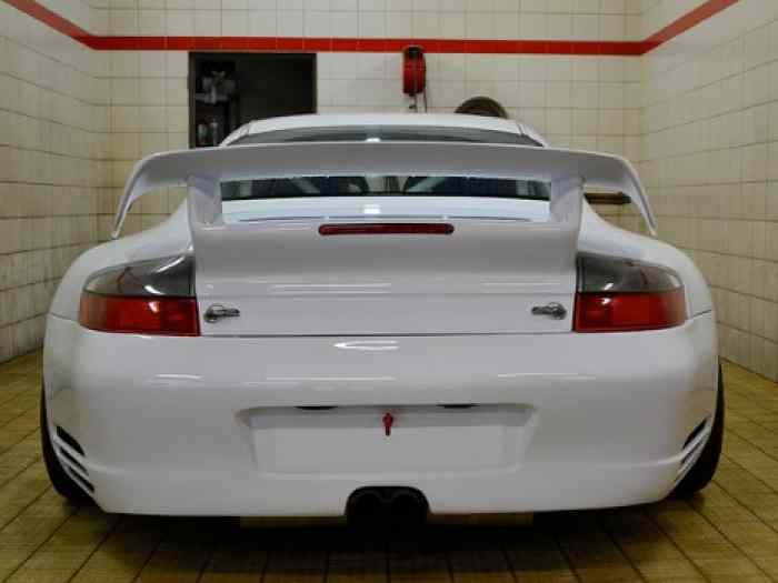 PORSCHE 996 GT2 RS 2