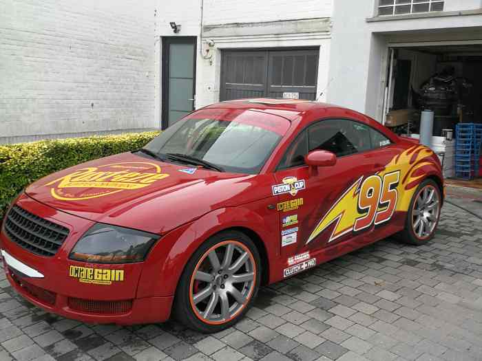Audi tt 1800 cc turbo quatro 1