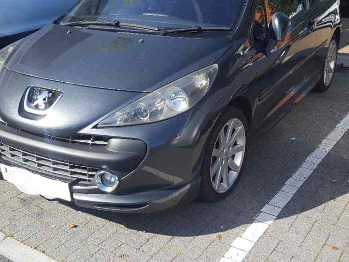 CAISSE DE 207 RC SANS MOTEUR