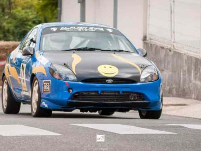 Vend ou échange ford Puma cup f 200O 1 185cv plus lot de bors 0