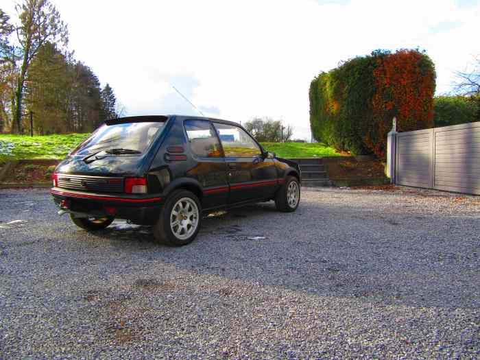 Peugeot 205 Gti 1.9 1