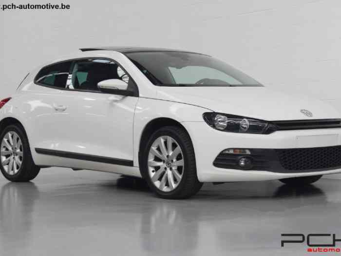 Volkswagen Scirocco 2.0 CR TDi 136cv DPF DSG Aut. - pièces et voitures ...