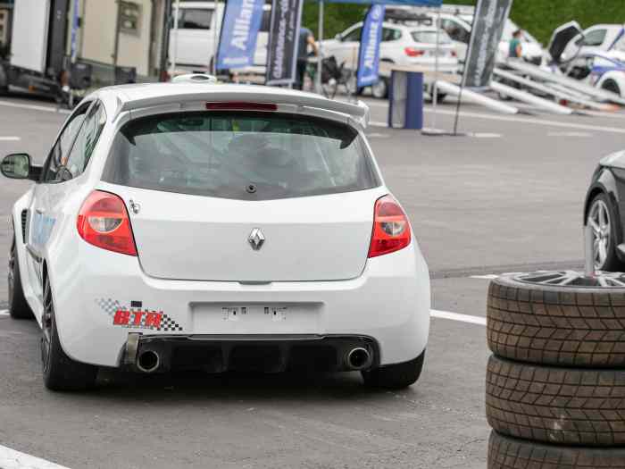 RENAULT CLIO 3 CUP 1