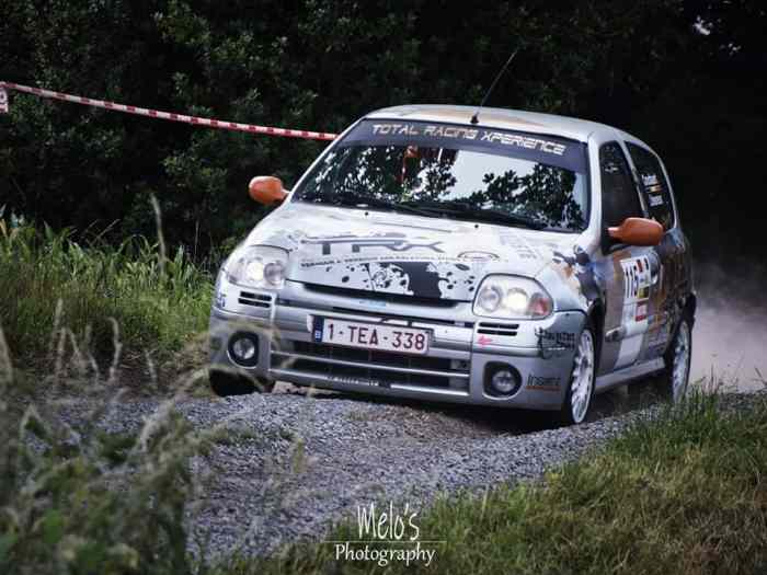 Renault Clio rs 2/6 1