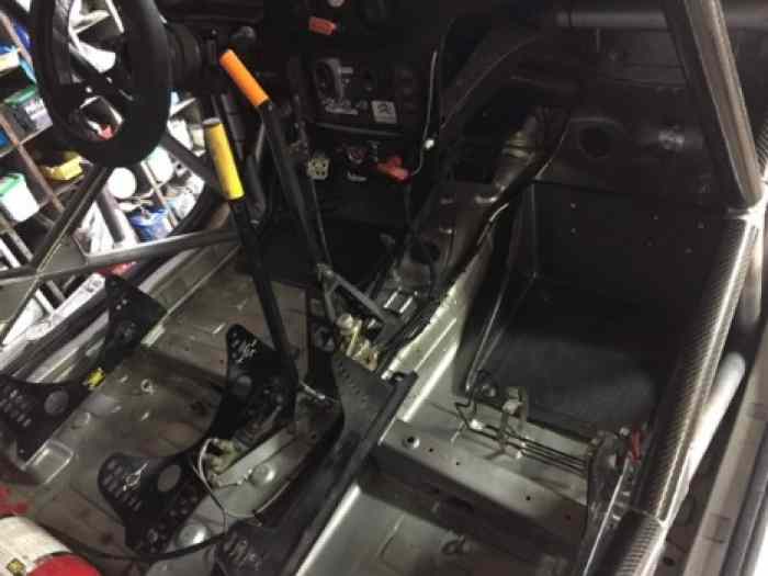 C2 R2 RESERVER – photo 2 sur 5
