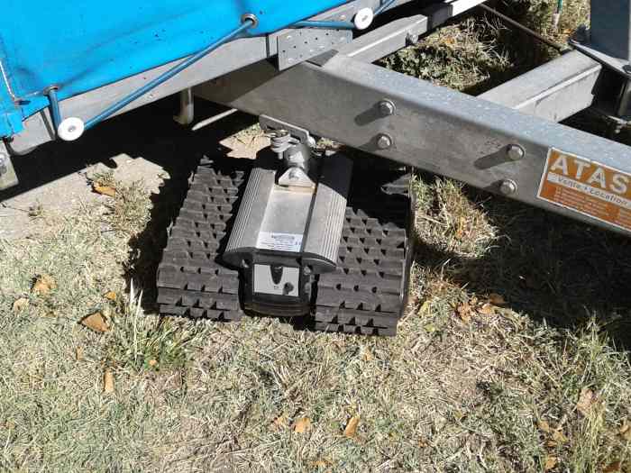 DEPLACE REMORQUE A BATTERIE