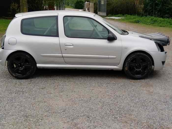Clio rs grp n