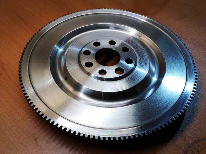 volant moteur allégé
