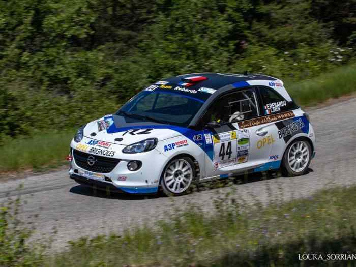 opel adam r2