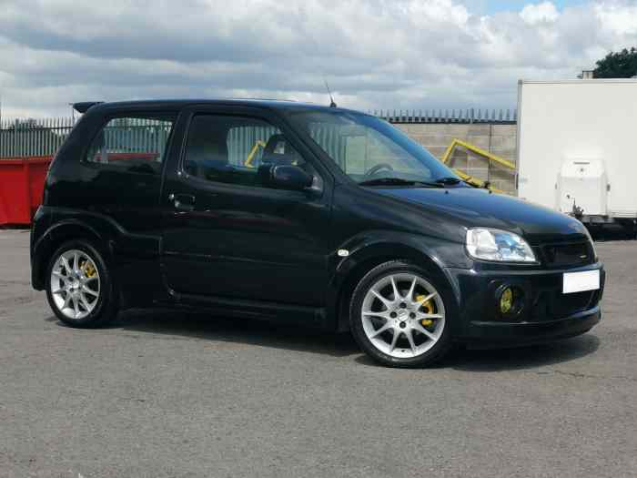 Suzuki Ignis Sport 2003. 0