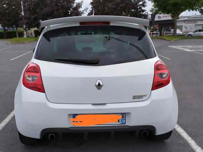 Clio 3 rs World series bye Renault 1