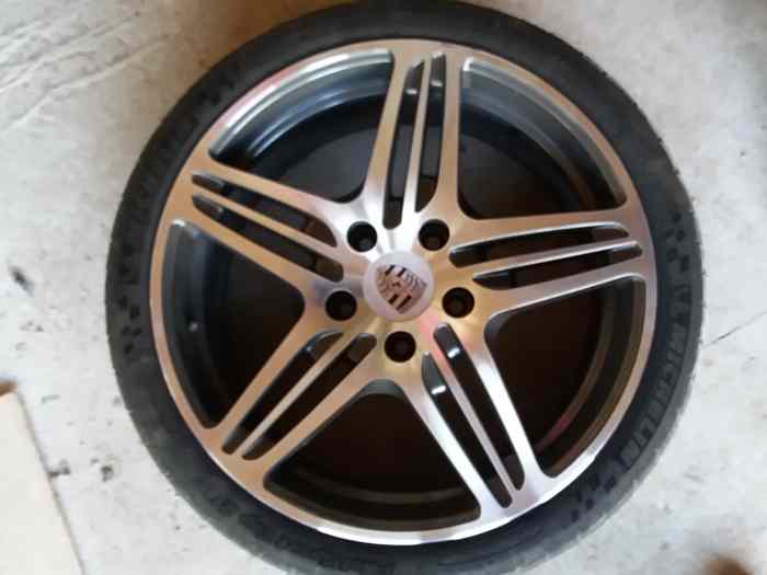 4 jantes+pneus piste pour 997 1
