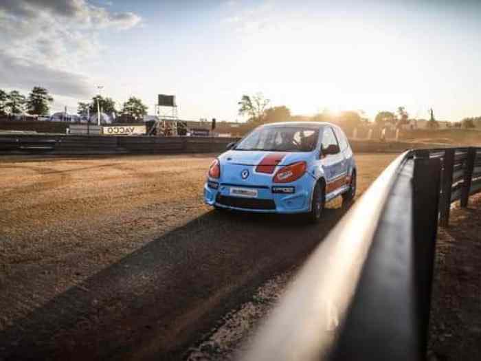 Twingo R1 Rallye/Rallycross 0