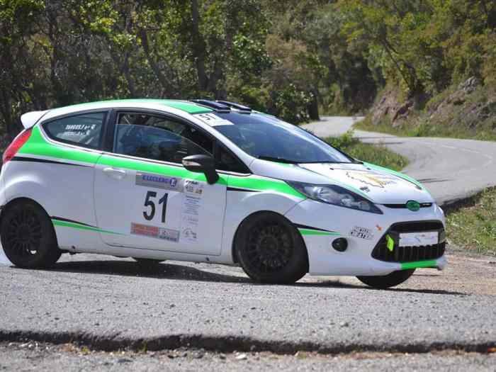 Fiesta R2