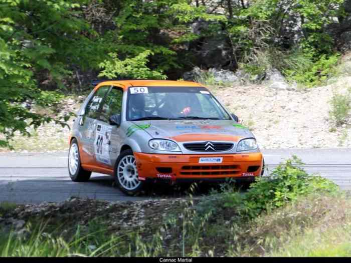 vends saxo a6k – photo 1 sur 6