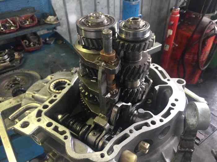PEUGEOT SPORTO GEARBOX BE3 (6 GEARS)C 0